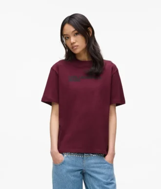 CAMISETA CON LOGOTIPO