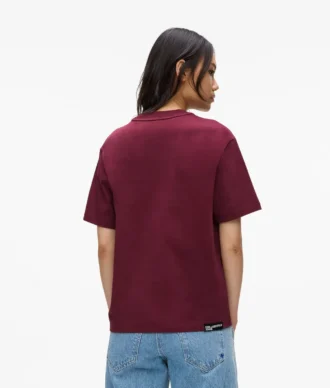 CAMISETA CON LOGOTIPO