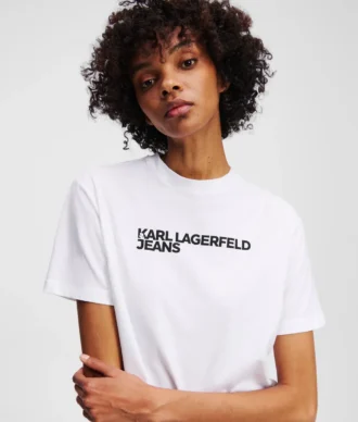 CAMISETA CON LOGOTIPO