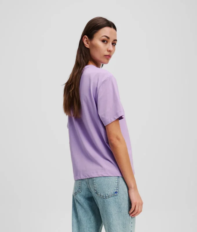 CAMISETA CON LOGOTIPO DESENFOCADO CAMISETA CON LOGOTIPO DESENFOCADO