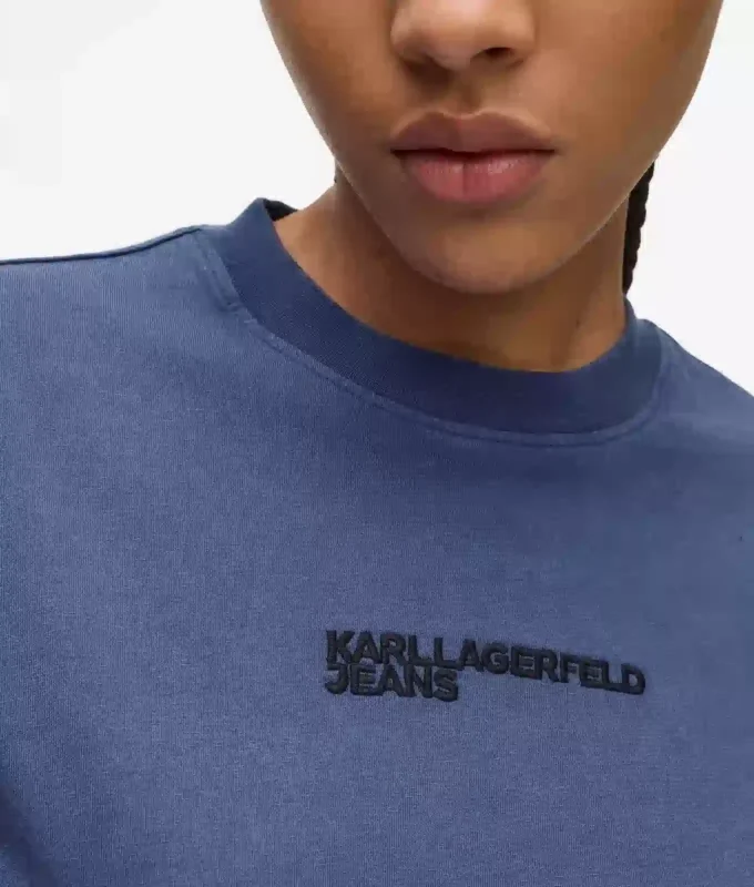 Camiseta con logotipo lavado Camiseta con logotipo lavado