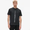 Camiseta con logotipo vertical Camiseta con logotipo vertical