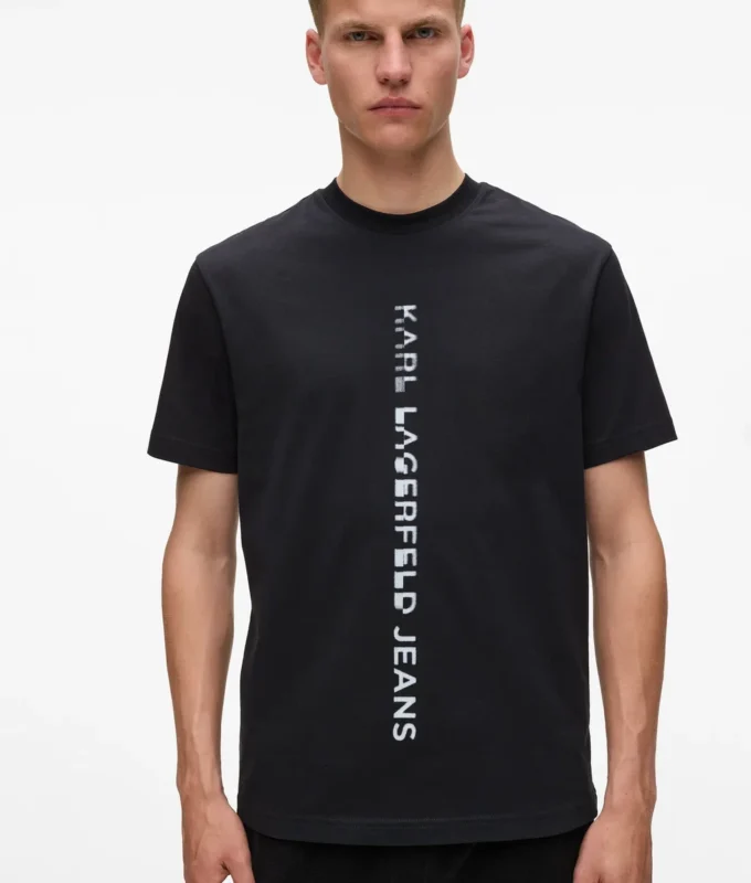 Camiseta con logotipo vertical Camiseta con logotipo vertical