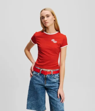 CAMISETA CON MANGAS CORTAS
