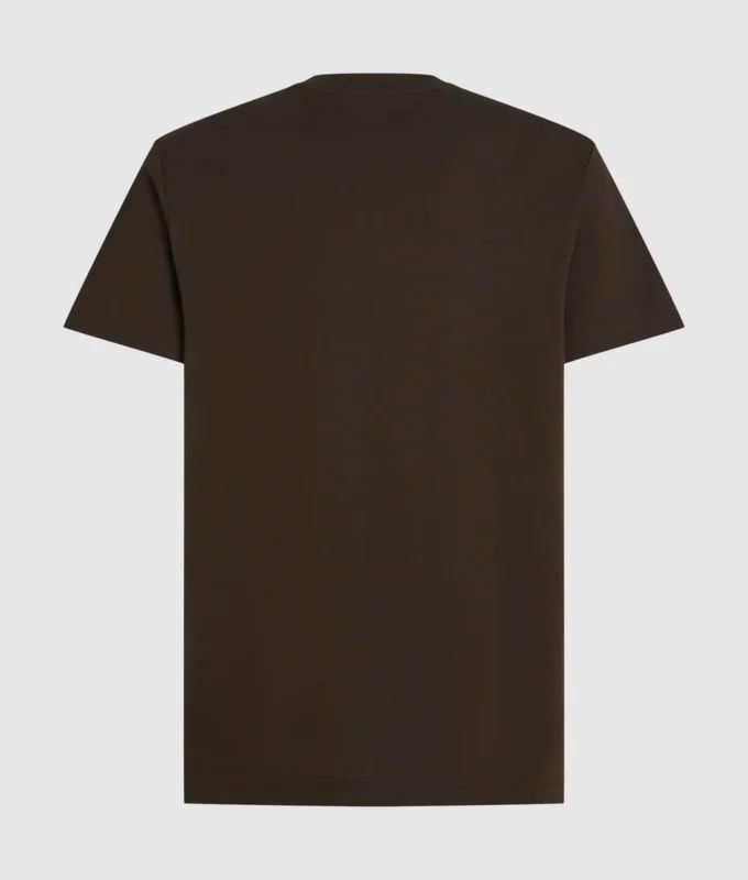 Camiseta de ropa de estar por casa con escudo