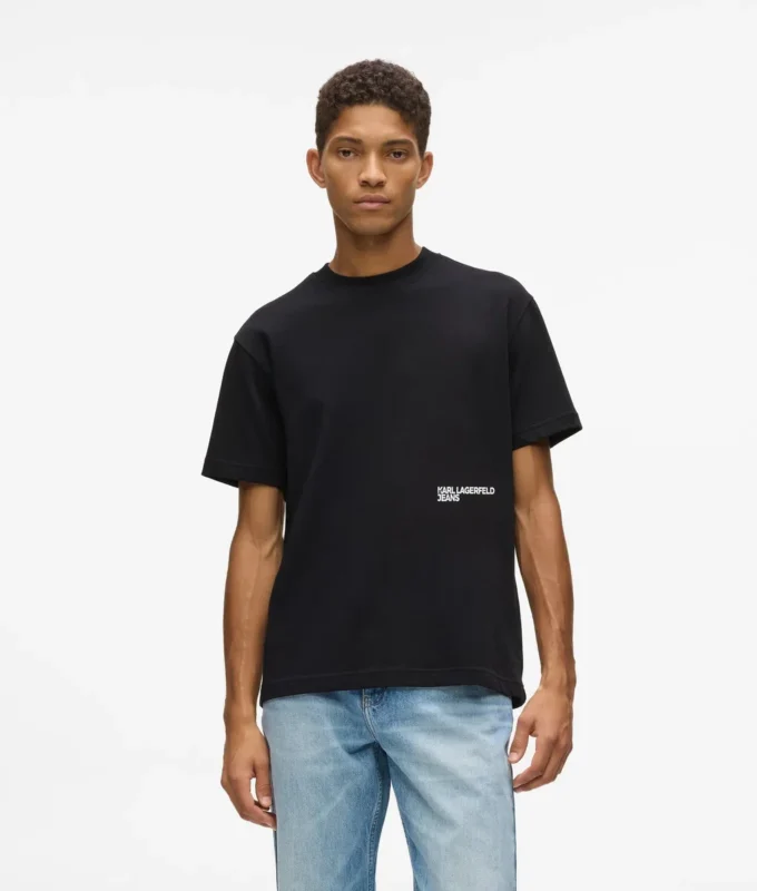Camiseta Karl digitalizada