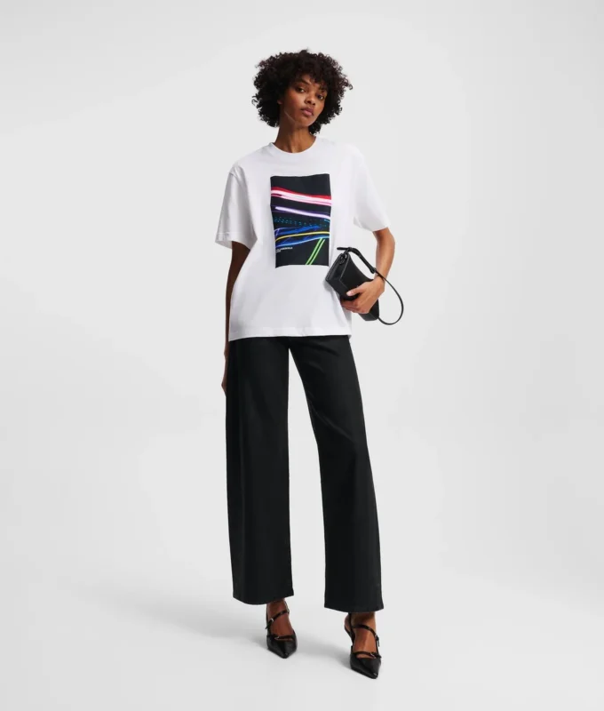 CAMISETA LOVE UNLOCKED