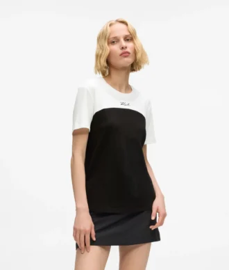 Camiseta monocromática exclusiva