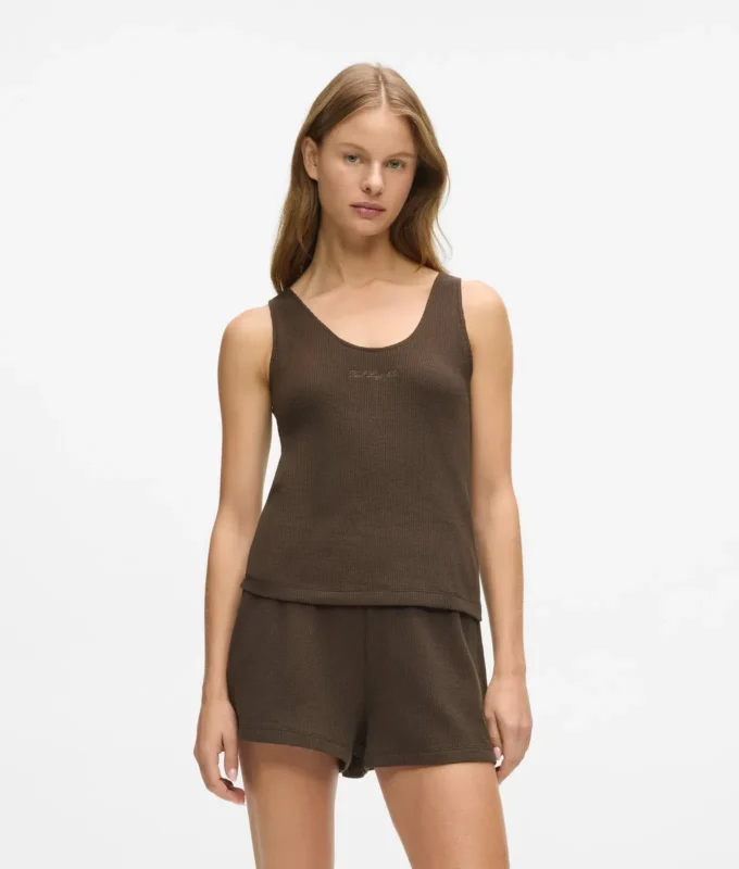 Camiseta sin mangas de felpa para estar por casa Camiseta sin mangas de felpa para estar por casa