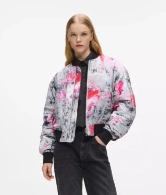 Cazadora bomber con estampado de pintura integral