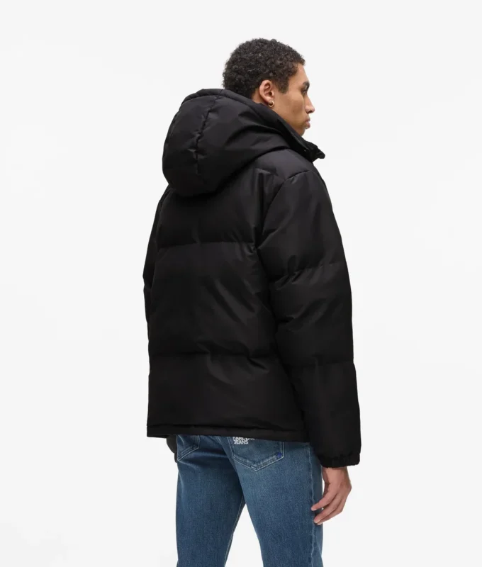 CHAQUETA AÑADIDA CHAQUETA AÑADIDA