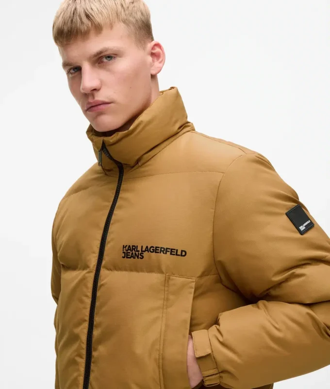 CHAQUETA AÑADIDA CHAQUETA AÑADIDA