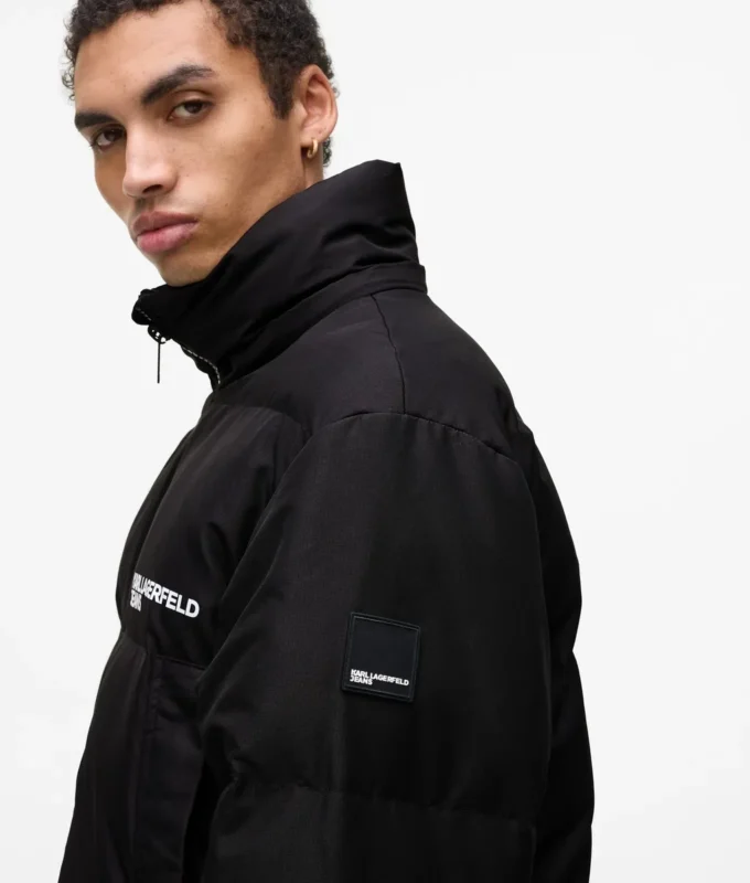CHAQUETA AÑADIDA CHAQUETA AÑADIDA