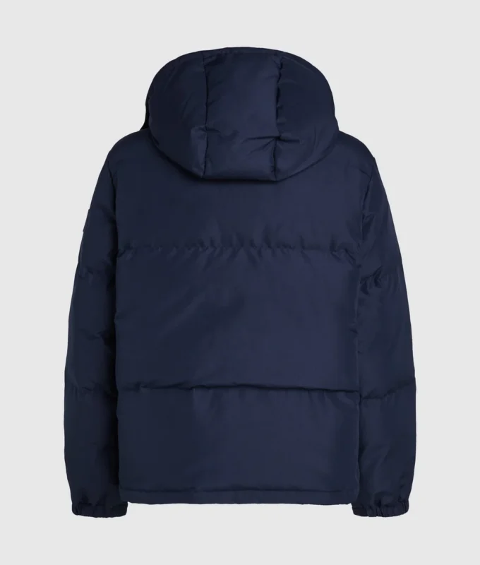 CHAQUETA AÑADIDA CHAQUETA AÑADIDA