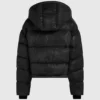 Chaqueta acolchada brillante y cuadrada Chaqueta acolchada brillante y cuadrada