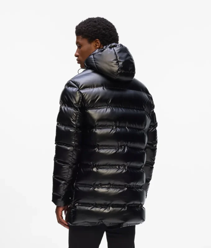 Chaqueta acolchada con capucha