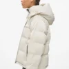 Chaqueta acolchada perlada Chaqueta acolchada perlada