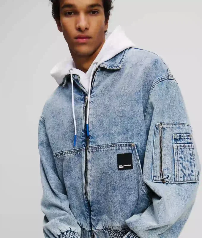 CHAQUETA BOMBER DE DENIM CHAQUETA BOMBER DE DENIM