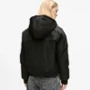 Chaqueta con capucha ligeramente acolchada Chaqueta con capucha ligeramente acolchada