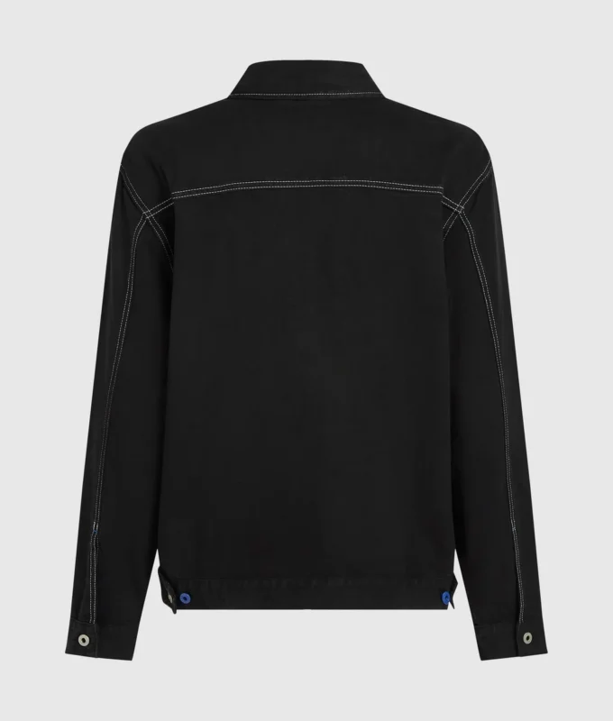 Chaqueta con costuras en contraste