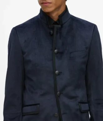 Chaqueta de cuello alto de terciopelo