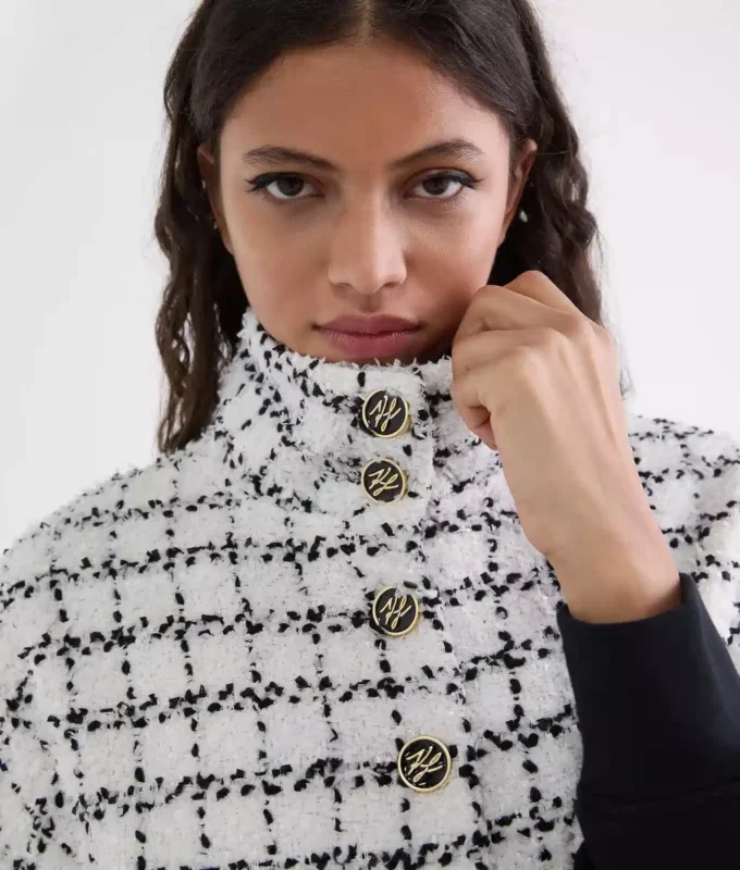 CHAQUETA DE SUEÑO BOUCLÉ CHAQUETA DE SUEÑO BOUCLÉ