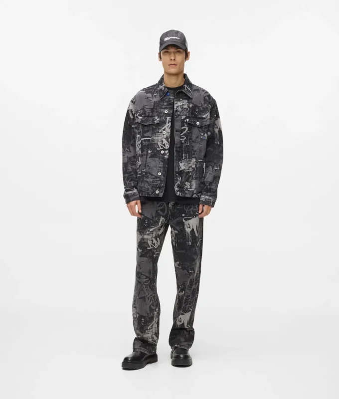 Chaqueta vaquera con efecto pintura