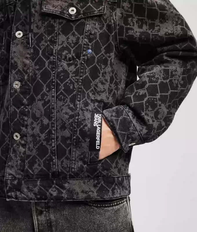 CHAQUETA VAQUERA CON ESTAMPADO INTEGRAL