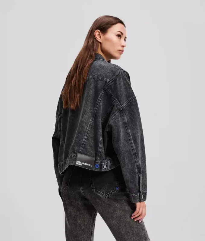 CHAQUETA VAQUERA CROPPED OVERSIZE CHAQUETA VAQUERA CROPPED OVERSIZE