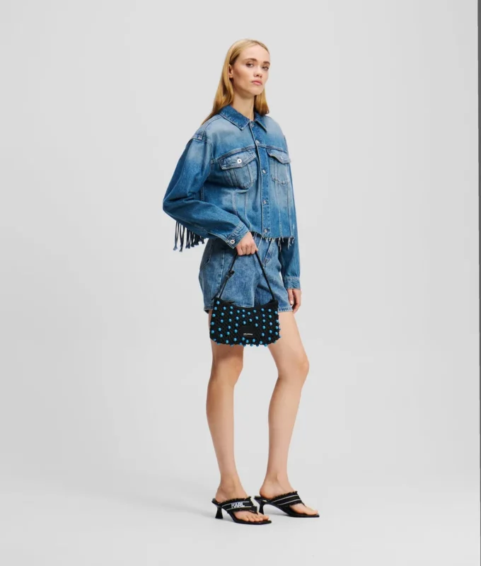CHAQUETA VAQUERA RELAJADA CON FLECOS CHAQUETA VAQUERA RELAJADA CON FLECOS