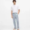 Conjunto de pijama a rayas Conjunto de pijama a rayas