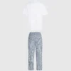 Conjunto de pijama a rayas Conjunto de pijama a rayas