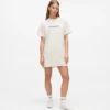 Conjunto de pijama con logotipo Conjunto de pijama con logotipo