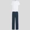 CONJUNTO DE PIJAMA CON LOGOTIPO CONJUNTO DE PIJAMA CON LOGOTIPO