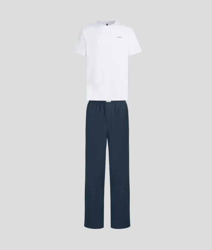 CONJUNTO DE PIJAMA CON LOGOTIPO CONJUNTO DE PIJAMA CON LOGOTIPO