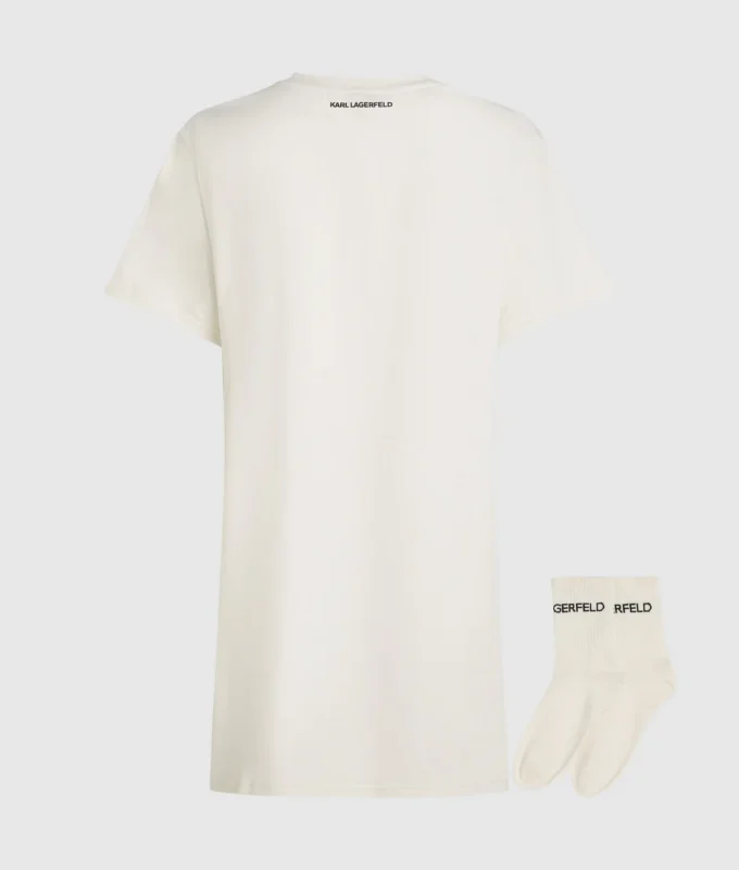 Conjunto de pijama con logotipo Conjunto de pijama con logotipo