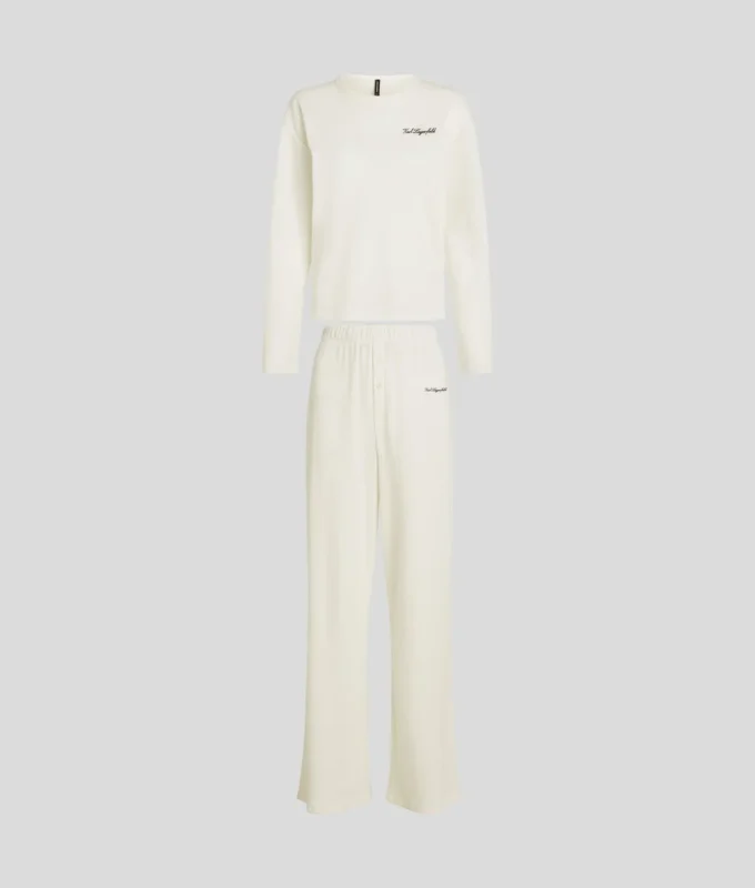 CONJUNTO DE PIJAMA HOTEL KARL