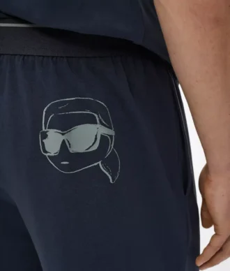 Conjunto de pijama Ikon