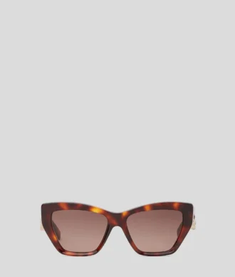 GAFAS DE SOL CON DETALLES RECORTADOS