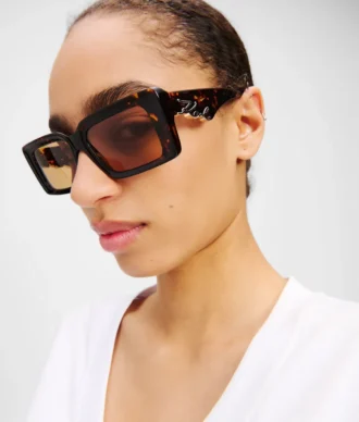GAFAS DE SOL CON DETALLES RECORTADOS