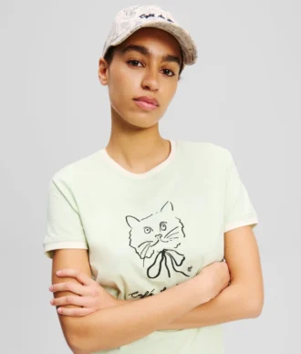 GORRA CON ESTAMPADO INTEGRAL KL X JORGE PARRA