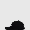 Gorra con logotipo bordado Gorra con logotipo bordado