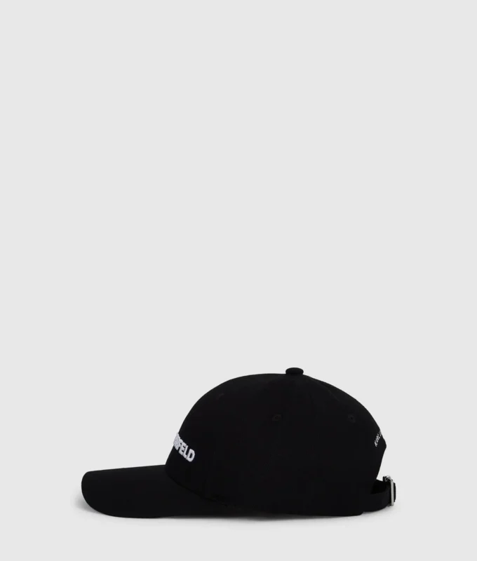 Gorra con logotipo bordado Gorra con logotipo bordado