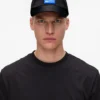 Gorra con logotipo en caja Gorra con logotipo en caja