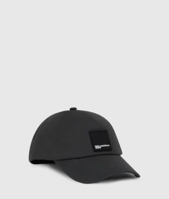 Gorra con parche con logotipo