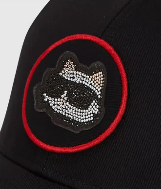 Gorra transformable con parches de pedrería Ikon Gorra transformable con parches de pedrería Ikon