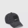Gorra vaquera con logotipo en caja