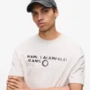 Gorra vaquera con logotipo en forma de caja