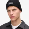 Gorro con parche con logotipo