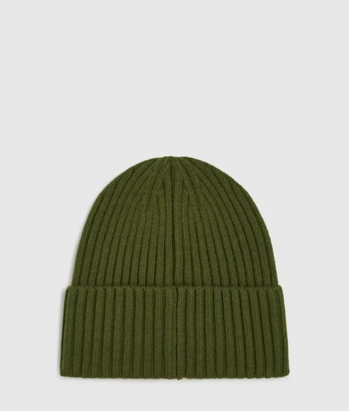 Gorro con parche con logotipo